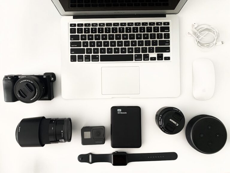 Innovative Travel Gadgets You Didn’t Know You Needed